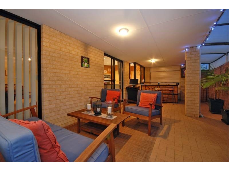 3 Woodstock Way, Butler WA 6036