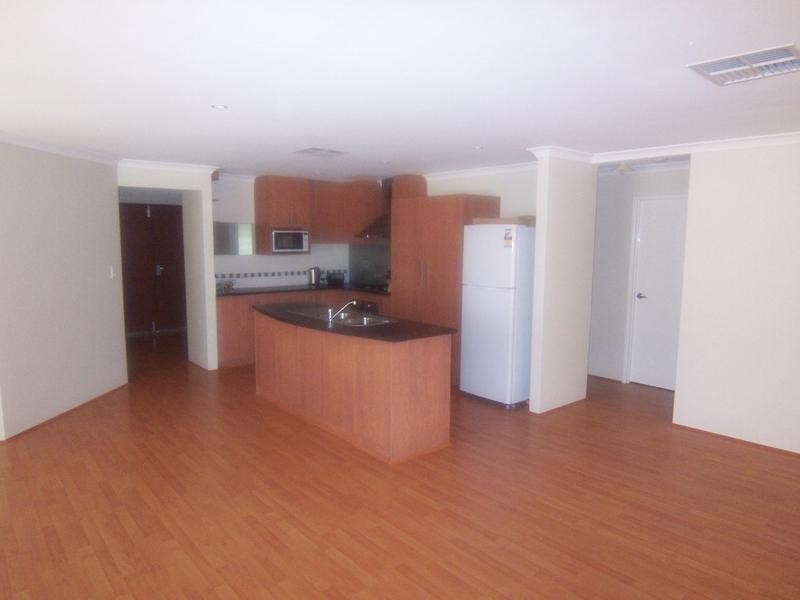 49 Kahana Parkway, Butler WA 6036