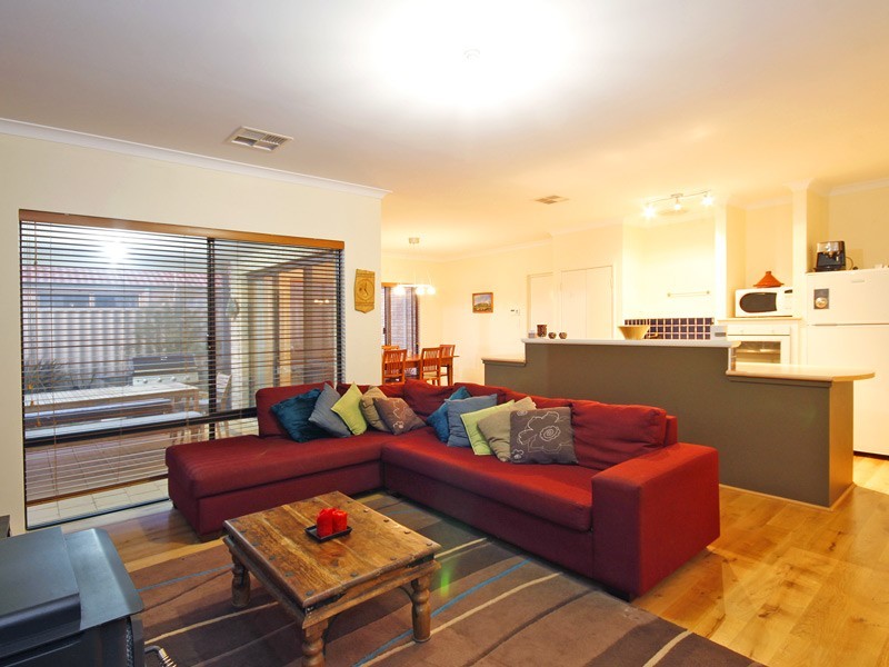 3 Stonegate Street, Butler WA 6036