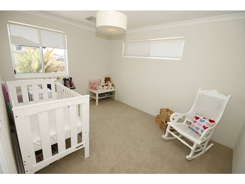 236 Santa Barbara Parade, Jindalee WA 6036