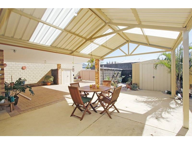 17 Coniston Parkway, Butler WA 6036