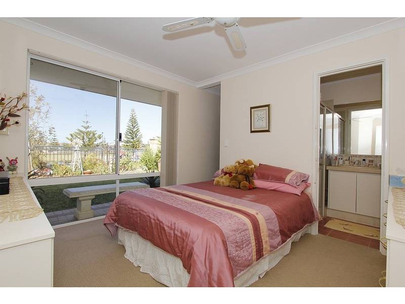 17 Coniston Parkway, Butler WA 6036