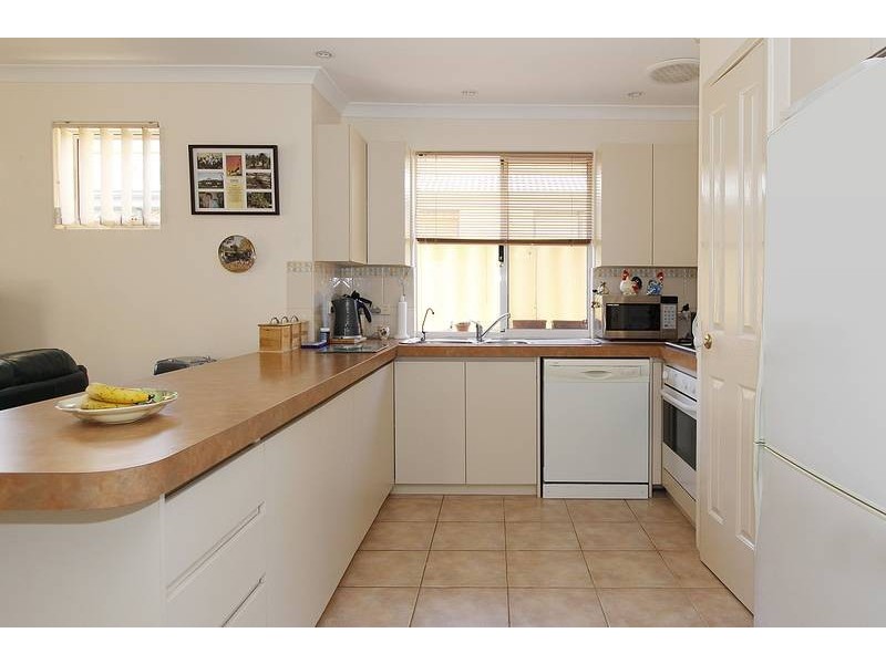 17 Coniston Parkway, Butler WA 6036