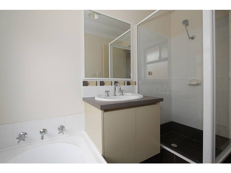15 Ardglass Gardens, Ridgewood WA 6030