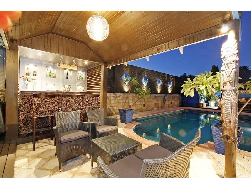 10 Stradbroke Gardens, Ridgewood WA 6030