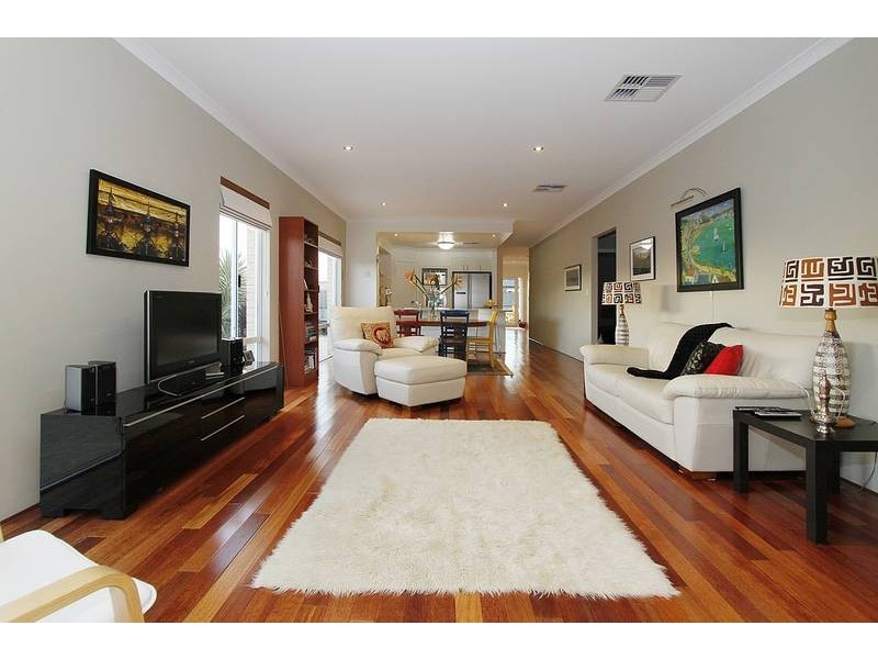 42 Benenden Avenue, Butler WA 6036