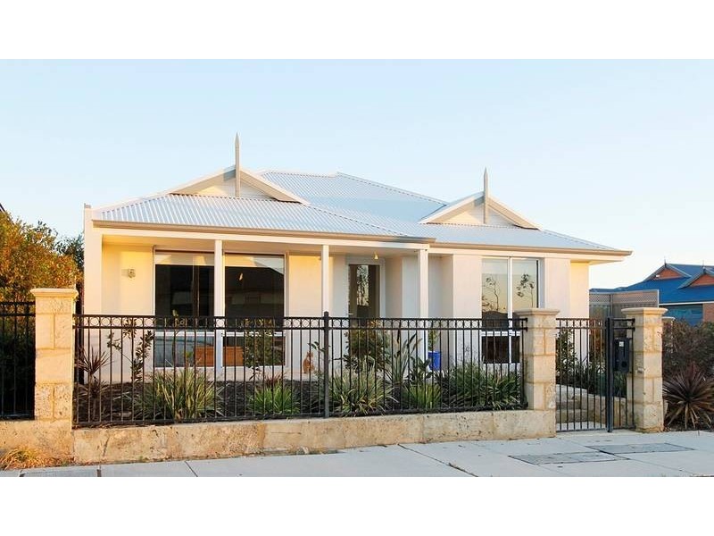 42 Benenden Avenue, Butler WA 6036