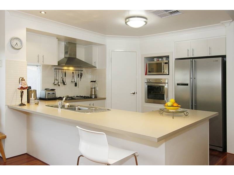 42 Benenden Avenue, Butler WA 6036