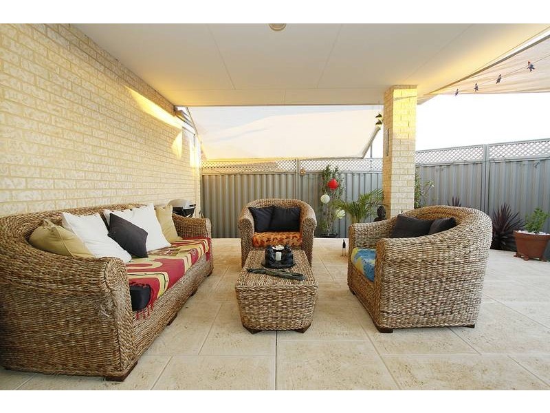 42 Benenden Avenue, Butler WA 6036