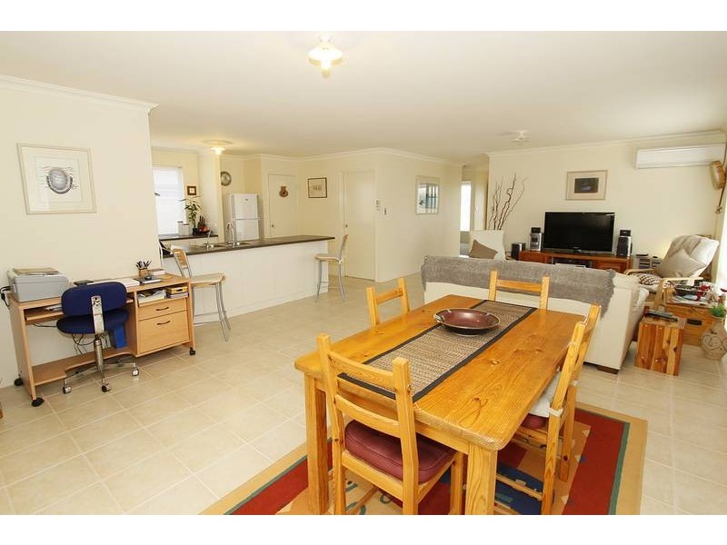22 Knighton Way, Butler WA 6036