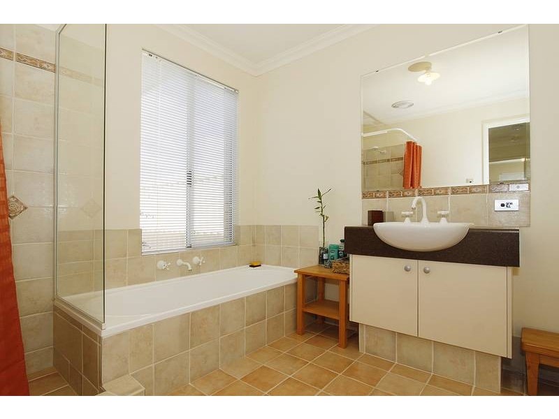 22 Knighton Way, Butler WA 6036