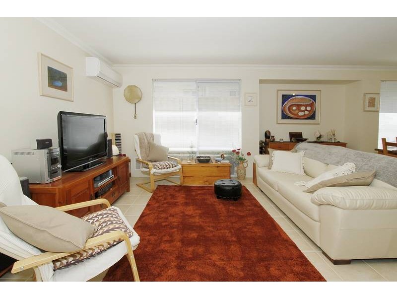 22 Knighton Way, Butler WA 6036
