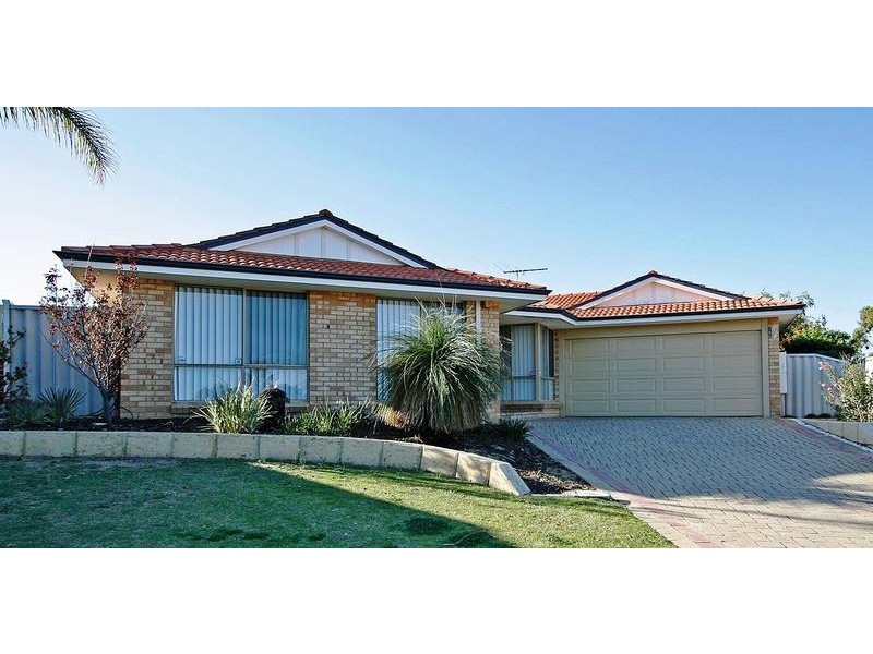 11 Eden Mews, Kinross WA 6028