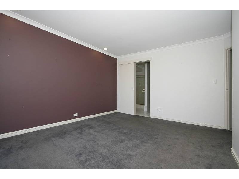 11 Eden Mews, Kinross WA 6028