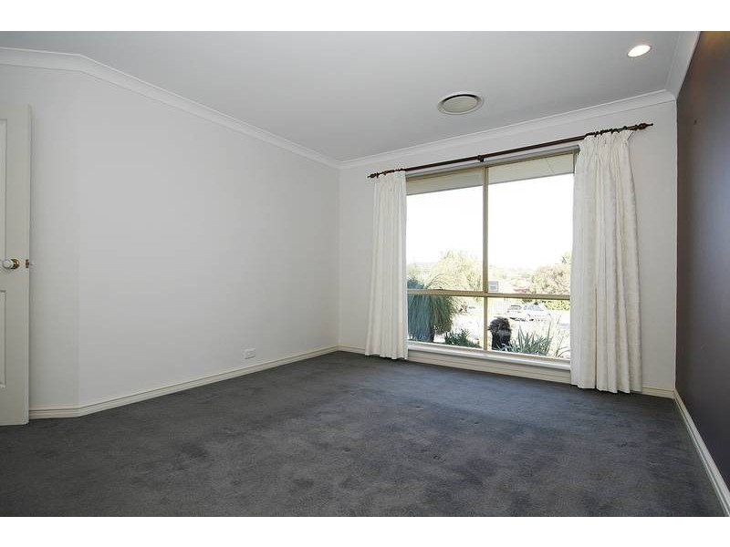 11 Eden Mews, Kinross WA 6028