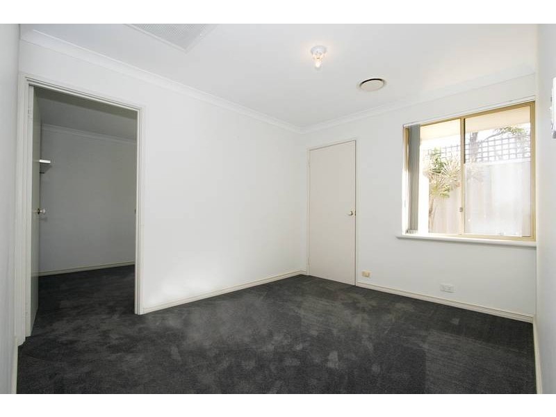 11 Eden Mews, Kinross WA 6028