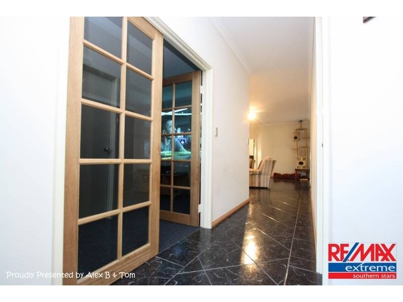 18 Yarrow Drive, Beechboro WA 6063