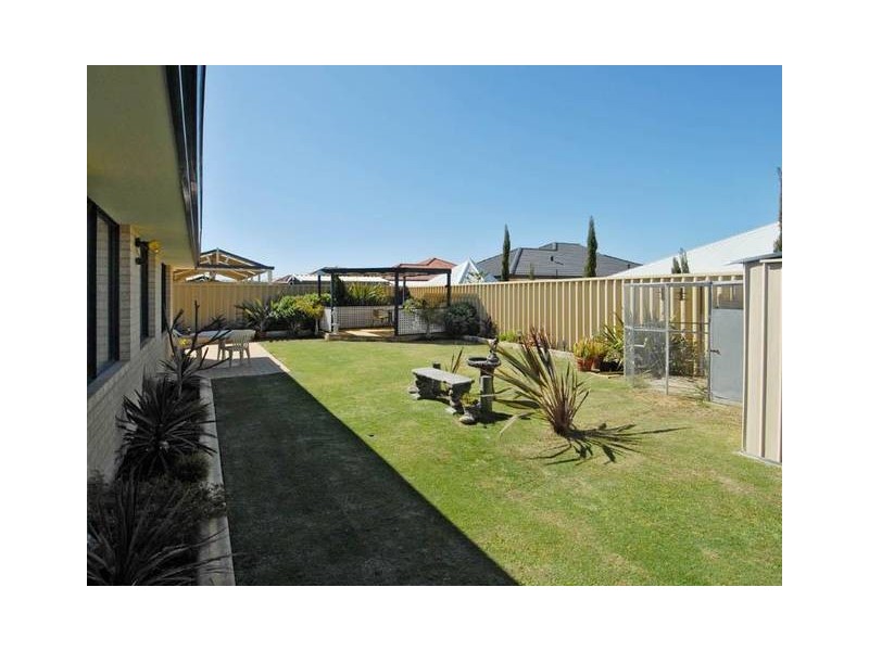 18 Wadhurst Road, Butler WA 6036