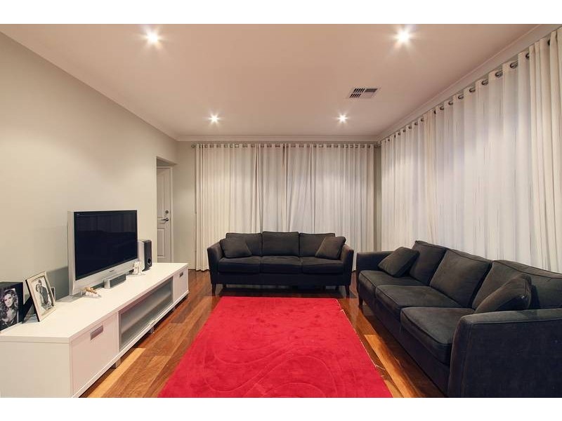 15 Spindrift Street, Jindalee WA 6036