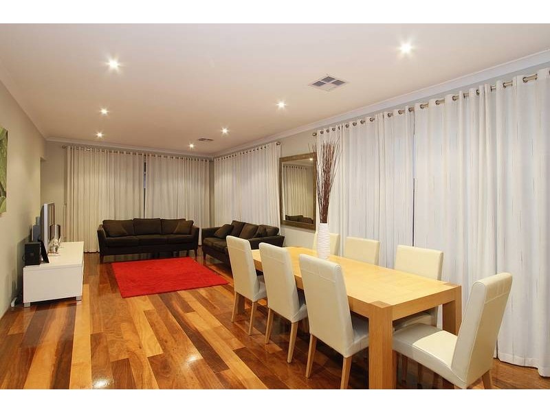 15 Spindrift Street, Jindalee WA 6036