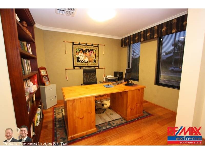 88 Dumbarton Road, Canning Vale WA 6155