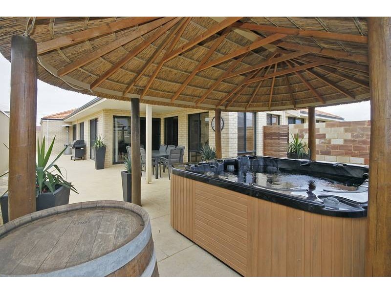 7 Hapuna Street, Butler WA 6036