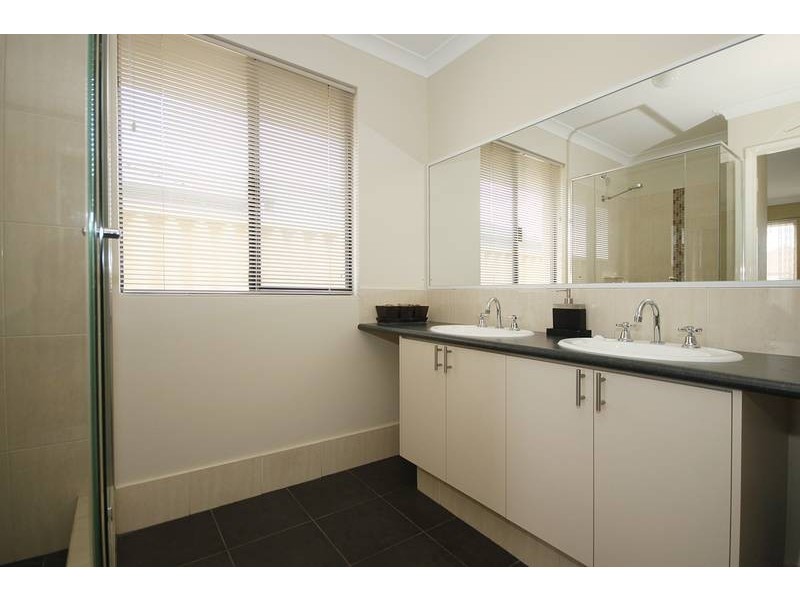 7 Hapuna Street, Butler WA 6036