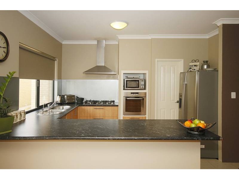 7 Hapuna Street, Butler WA 6036