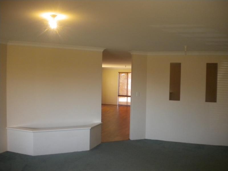 38 Marchwood Blvd, Butler WA 6036