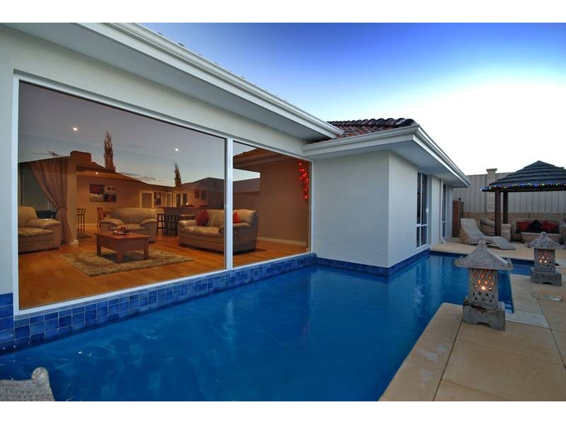 14 Halyard Road, Jindalee WA 6036