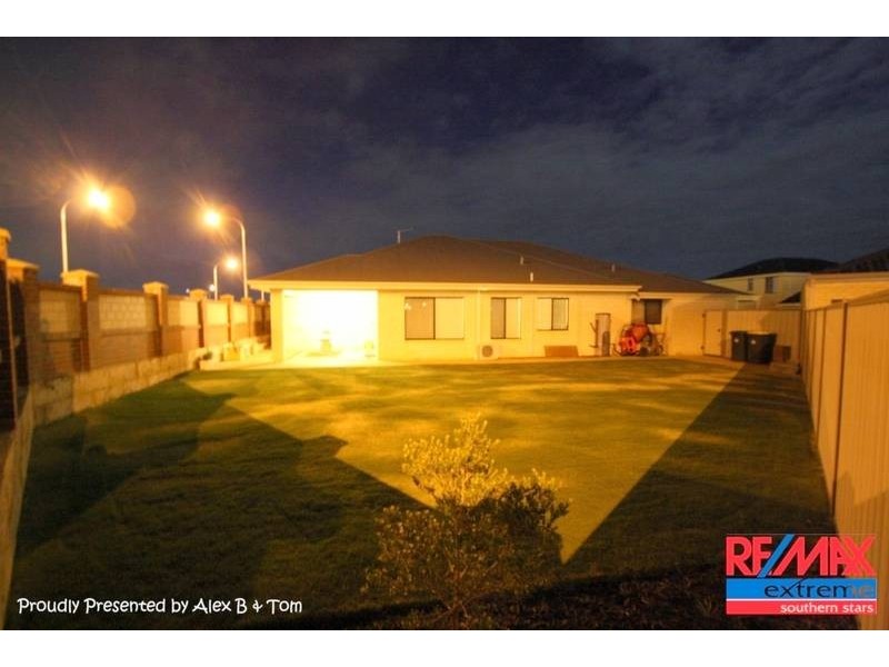 64 Wicklow Circle, Darch WA 6065