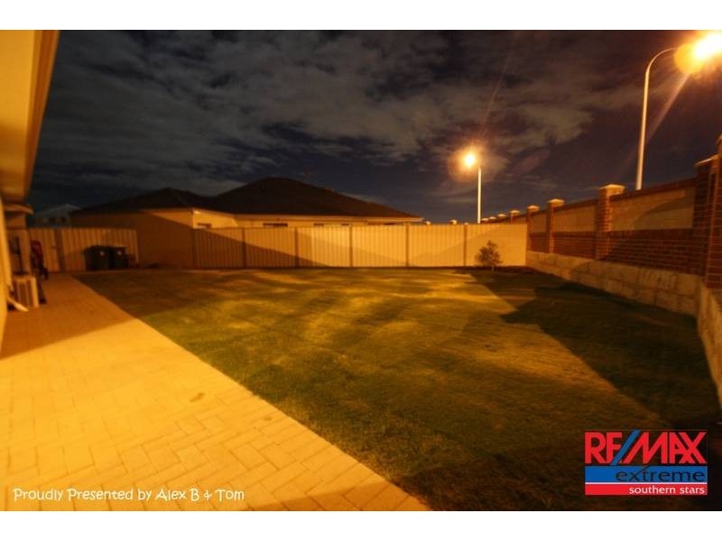 64 Wicklow Circle, Darch WA 6065