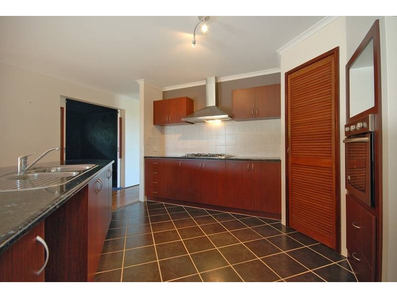 9 Clitheroe Way, Butler WA 6036
