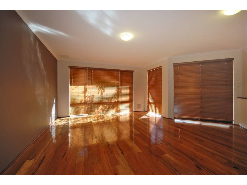 9 Clitheroe Way, Butler WA 6036