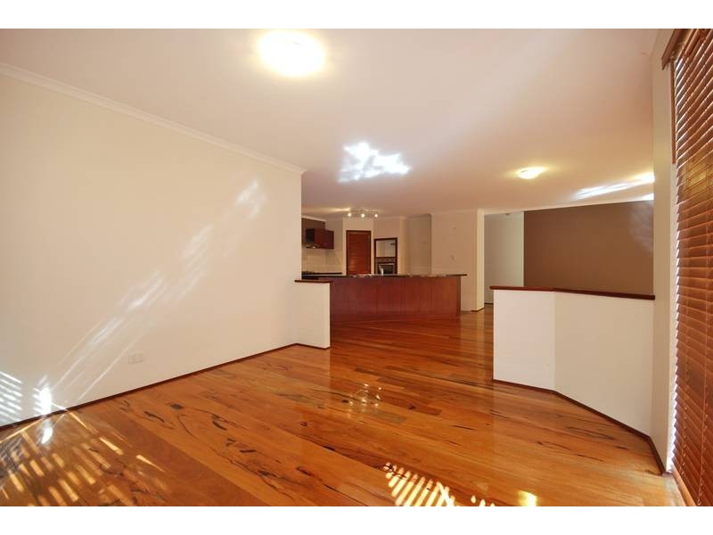 9 Clitheroe Way, Butler WA 6036