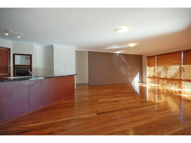 9 Clitheroe Way, Butler WA 6036