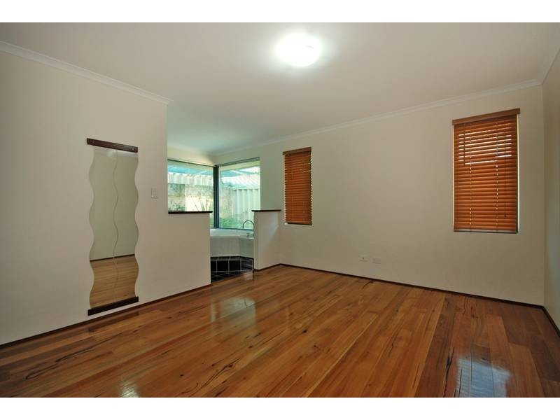 9 Clitheroe Way, Butler WA 6036