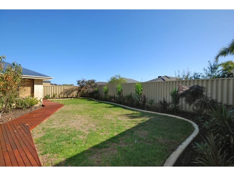 9 Clitheroe Way, Butler WA 6036