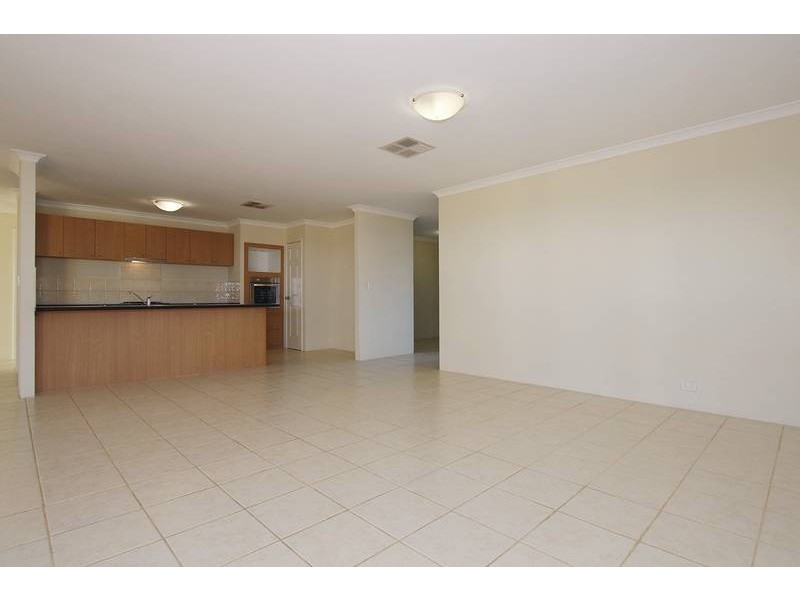 45 Landbeach Boulevard, Butler WA 6036