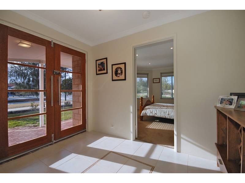 125 Homebush Drive, Butler WA 6036