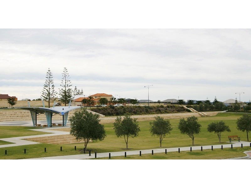 67 Seaspray Crescent, Jindalee WA 6036