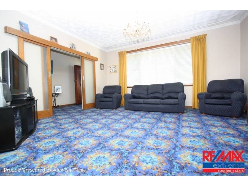 54 Stockman Way, Cannington WA 6107