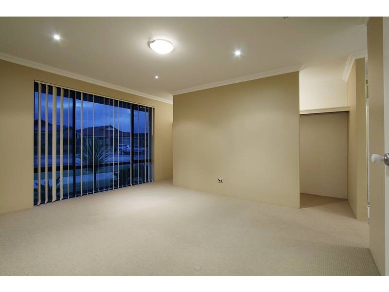 98 Benenden Avenue, Butler WA 6036