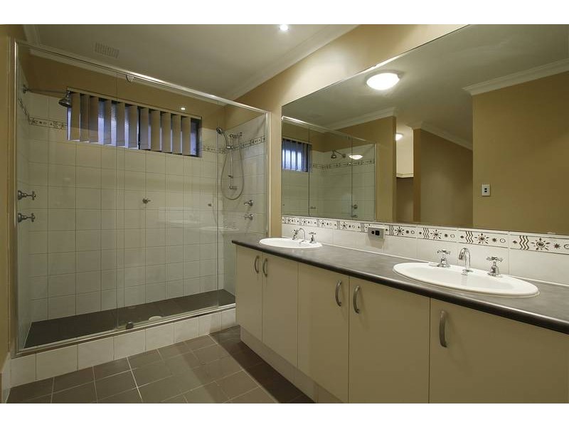 98 Benenden Avenue, Butler WA 6036