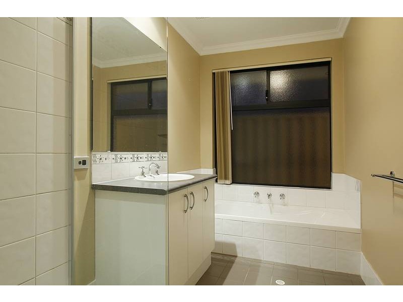 98 Benenden Avenue, Butler WA 6036