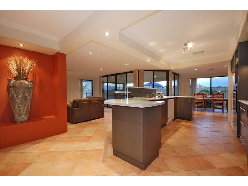 73 Wadhurst Road, Butler WA 6036