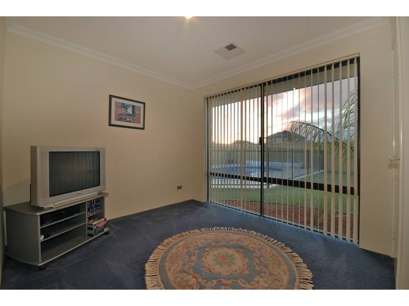 73 Wadhurst Road, Butler WA 6036