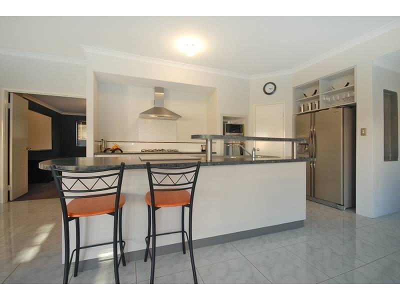 26 Shepperton Drive, Butler WA 6036