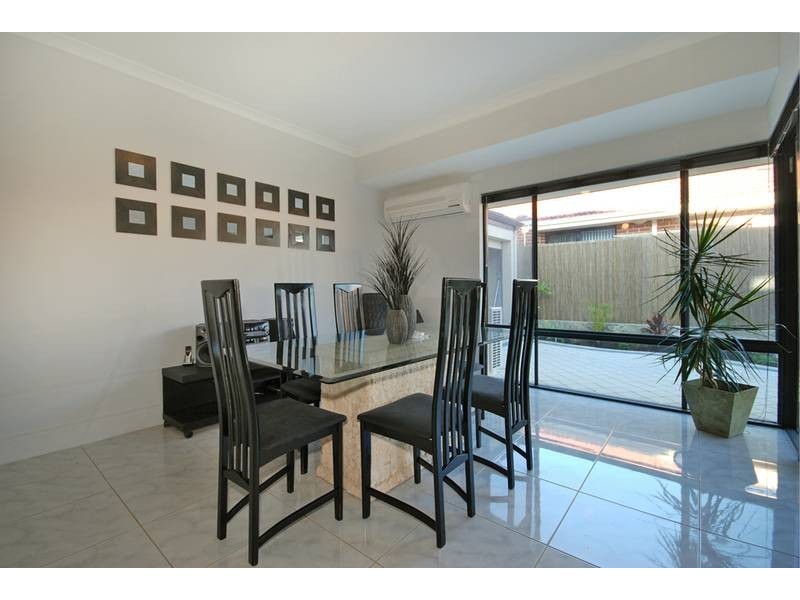 26 Shepperton Drive, Butler WA 6036