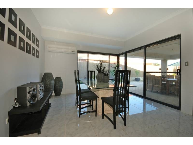 26 Shepperton Drive, Butler WA 6036